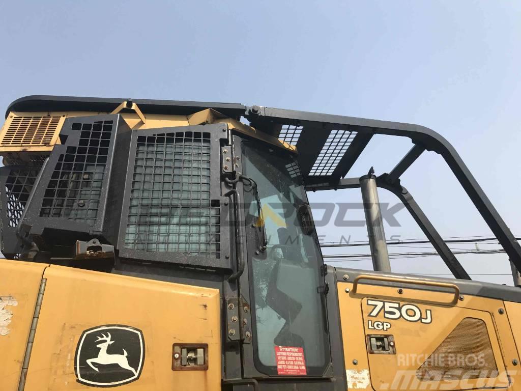 John Deere Screens and Sweeps for John Deere 750J Autres équipements pour tracteur