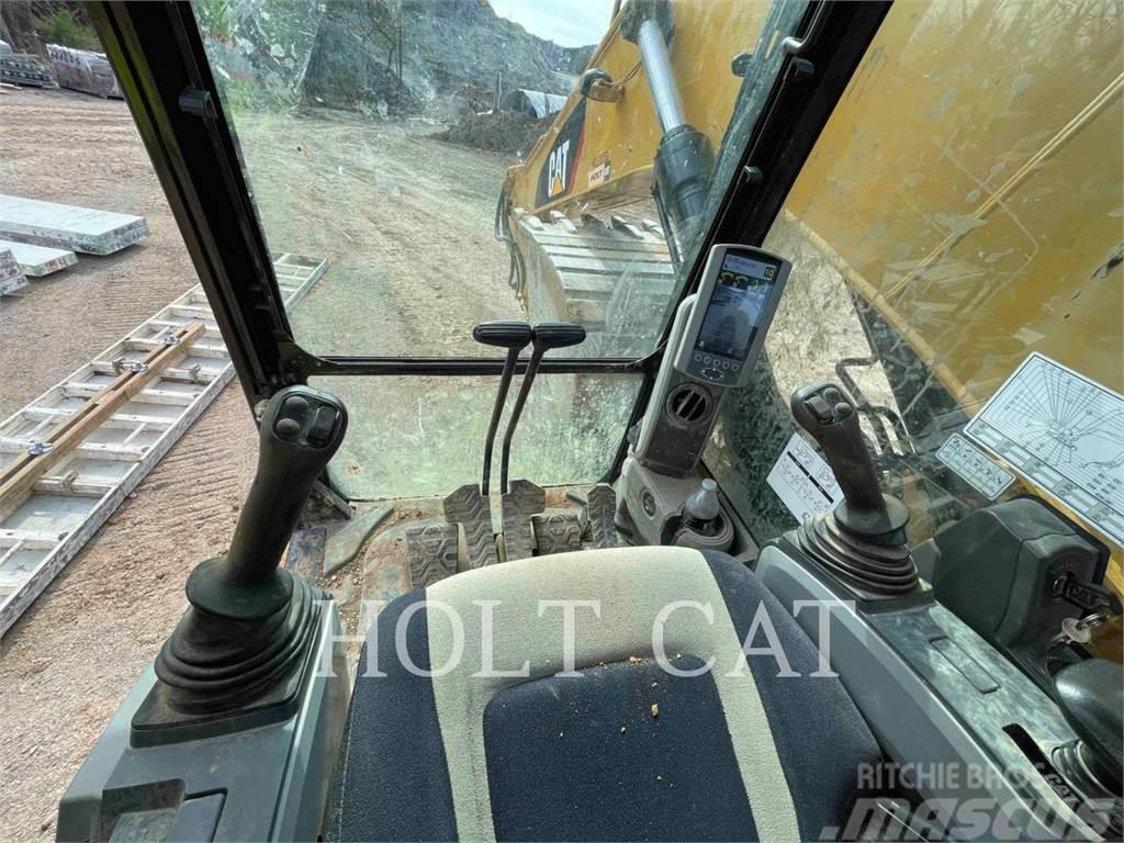 CAT 325FLCR Crawler excavators