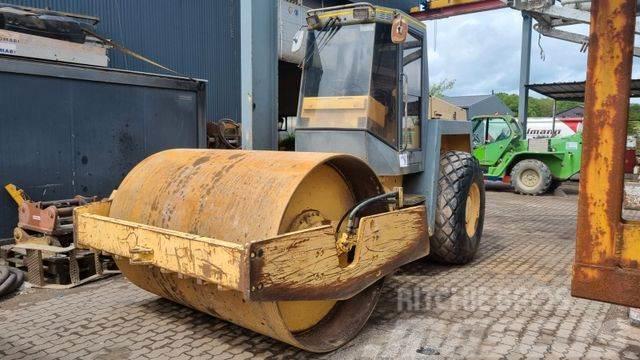 Bomag BW 213 D-2 / Walzenzug / Single drum rollers