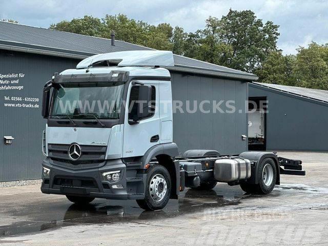 Mercedes-Benz Actros 1830 MP5 Mirror-Cam Fahrgestell *NEU* Chassis Cab trucks
