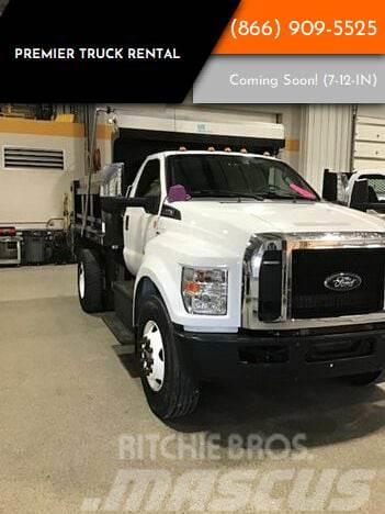 Ford F-750 Super Duty Utilitaire benne