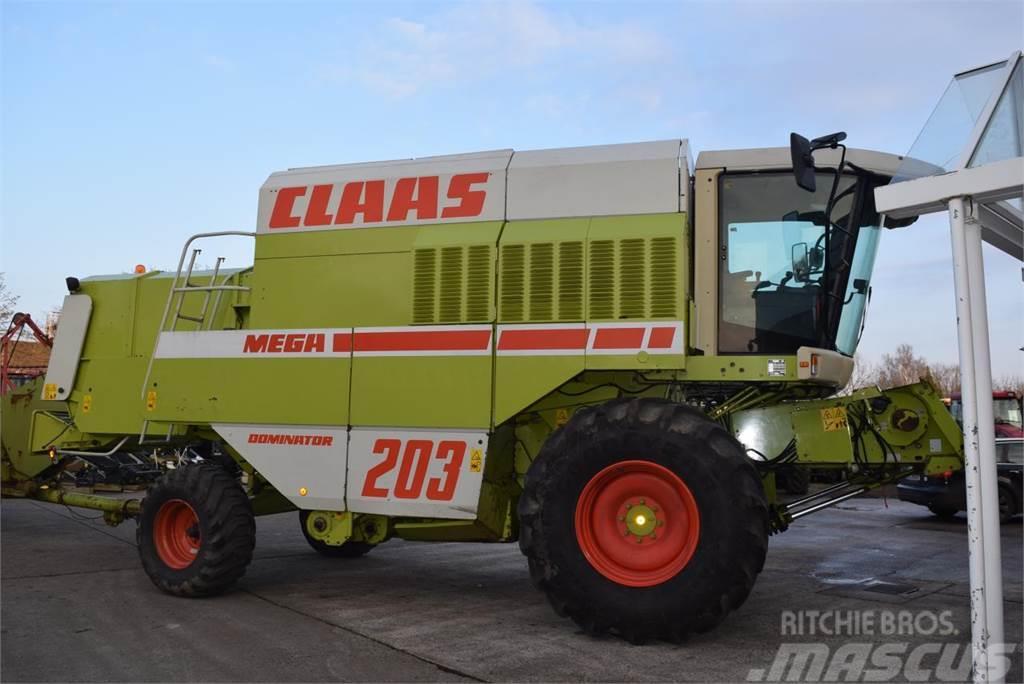 CLAAS Dominator 203 Mega *3-D* Combine harvesters