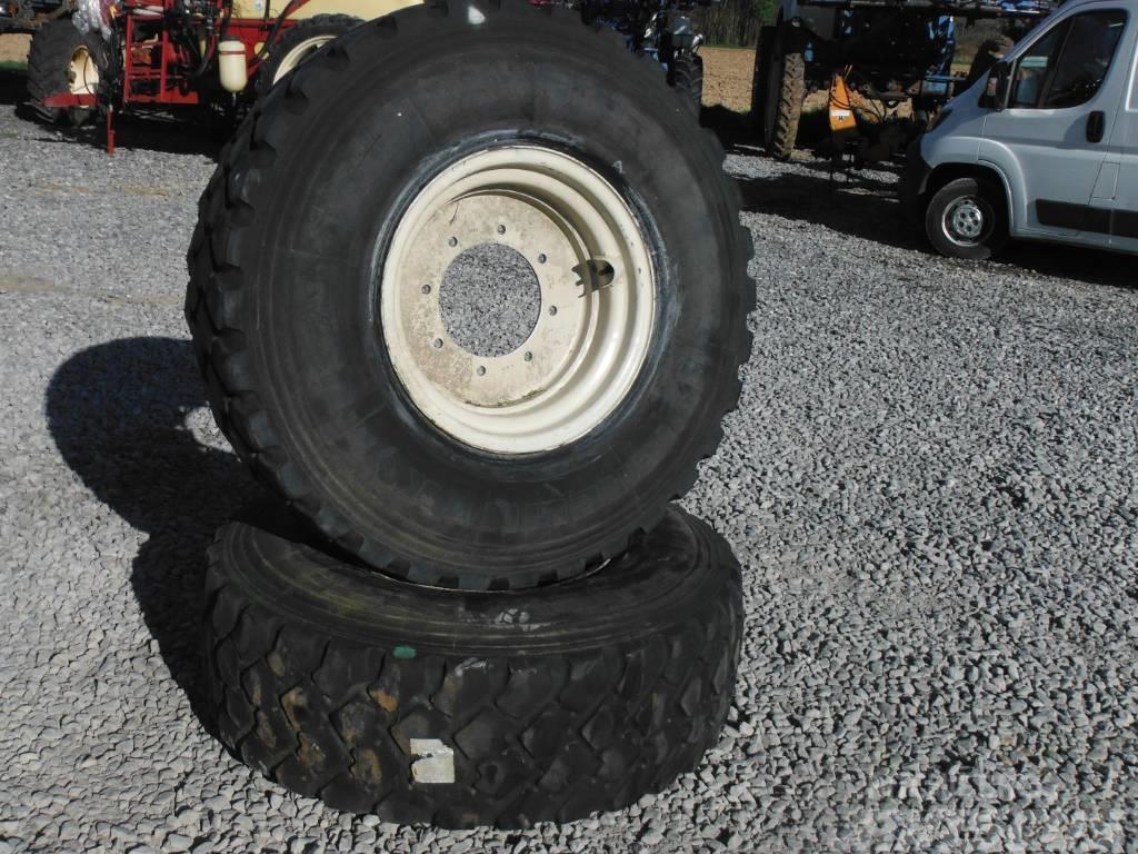 Michelin 365/85R20 Tyres, wheels and rims