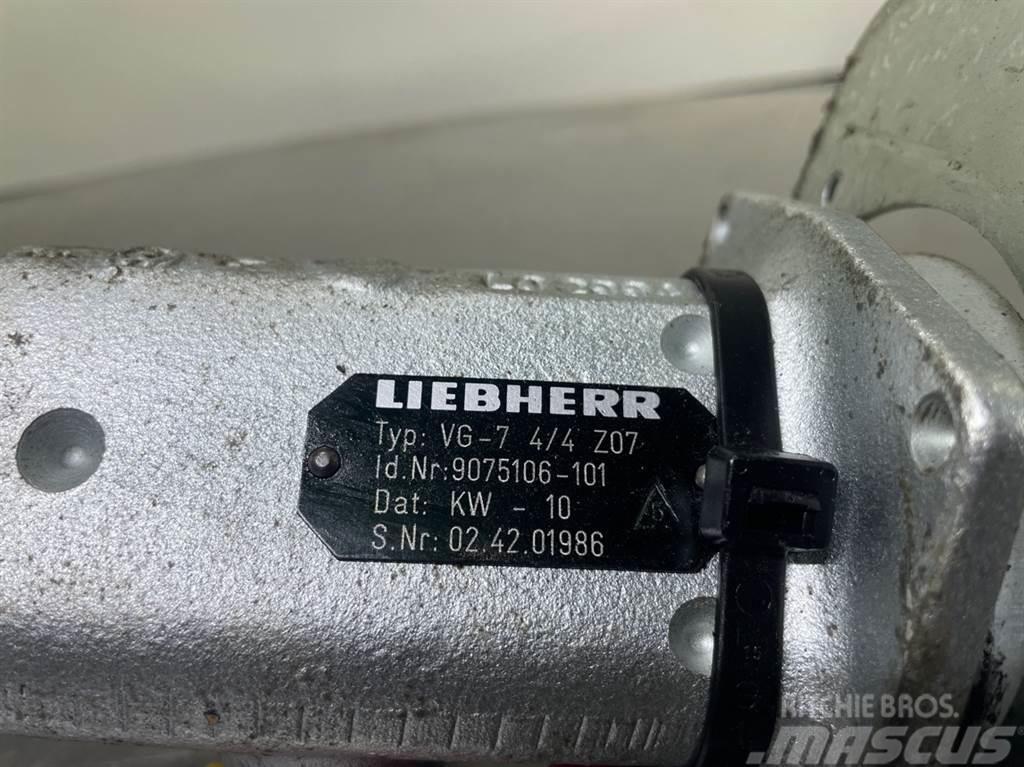 Liebherr A924B-9075106-Servo valve/Servoventil Hydraulics