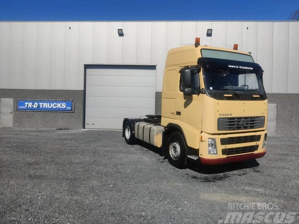 Volvo FH 440 WITH TIPPING HYDRAULICS Tractor Units