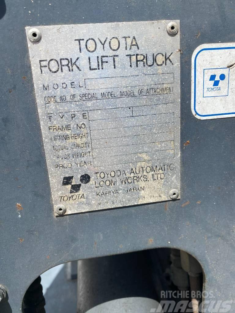 Toyota 42-6FG15 LPG trucks
