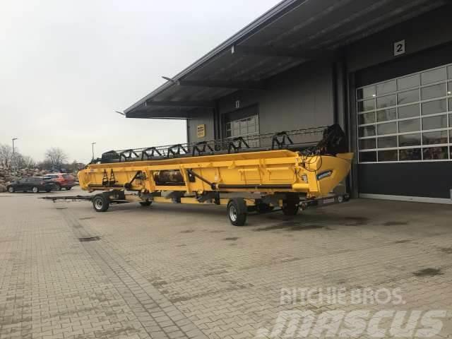 New Holland 760CG 12.5M/41 FT VF Harvester heads