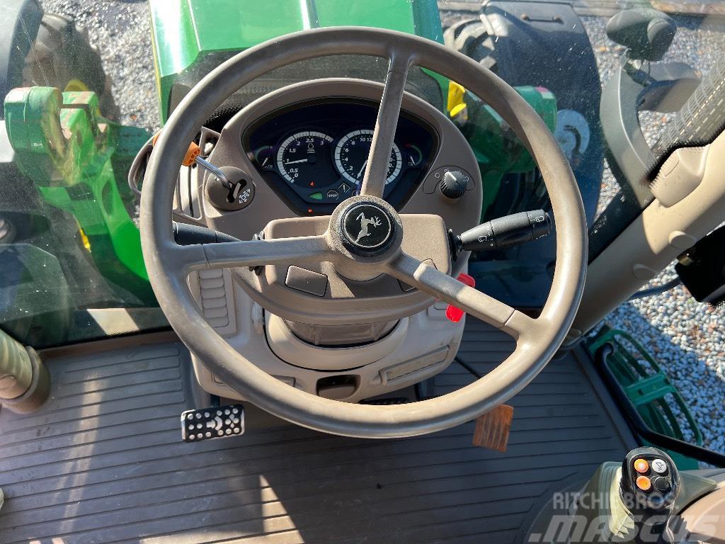 John Deere 6105 R Tractors