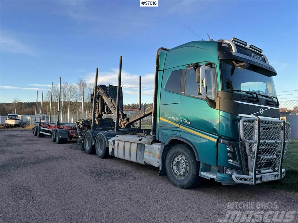 Volvo FH16 Timber truck with trailer and crane Timber trucks