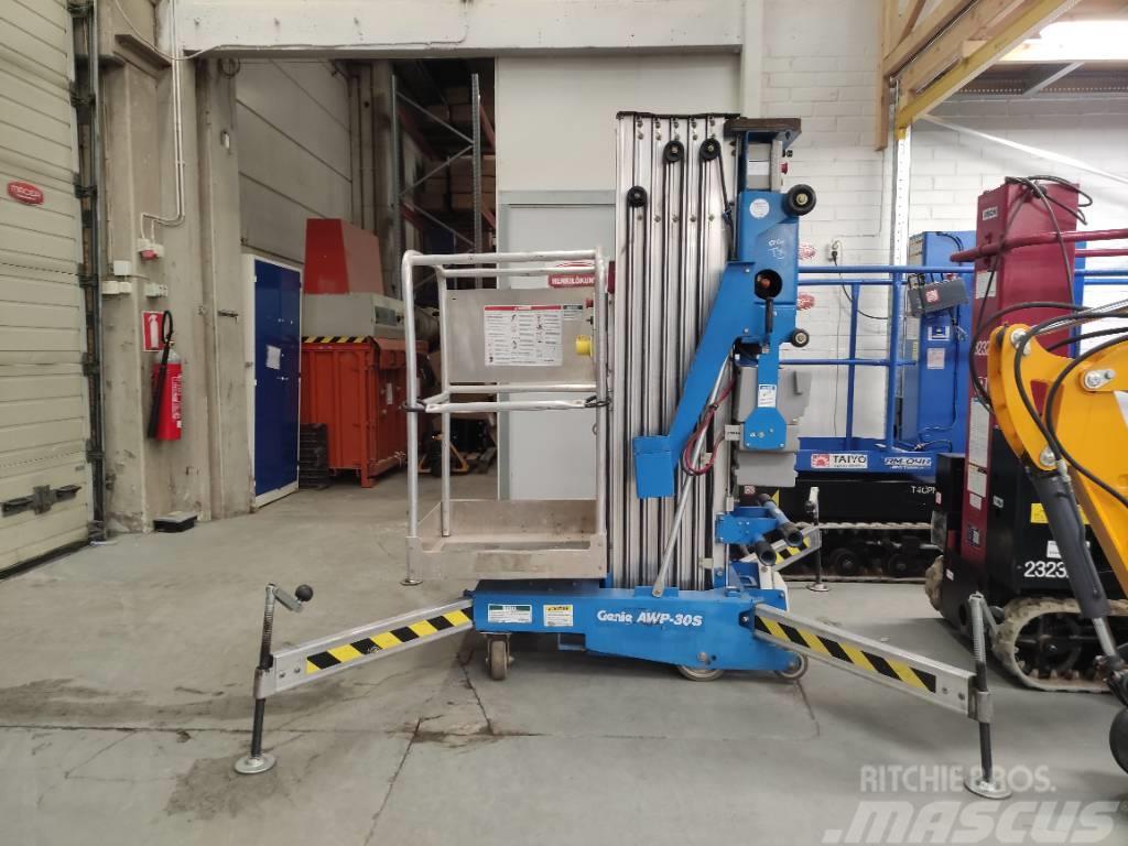 Genie AWPE-30S Other lifts and platforms