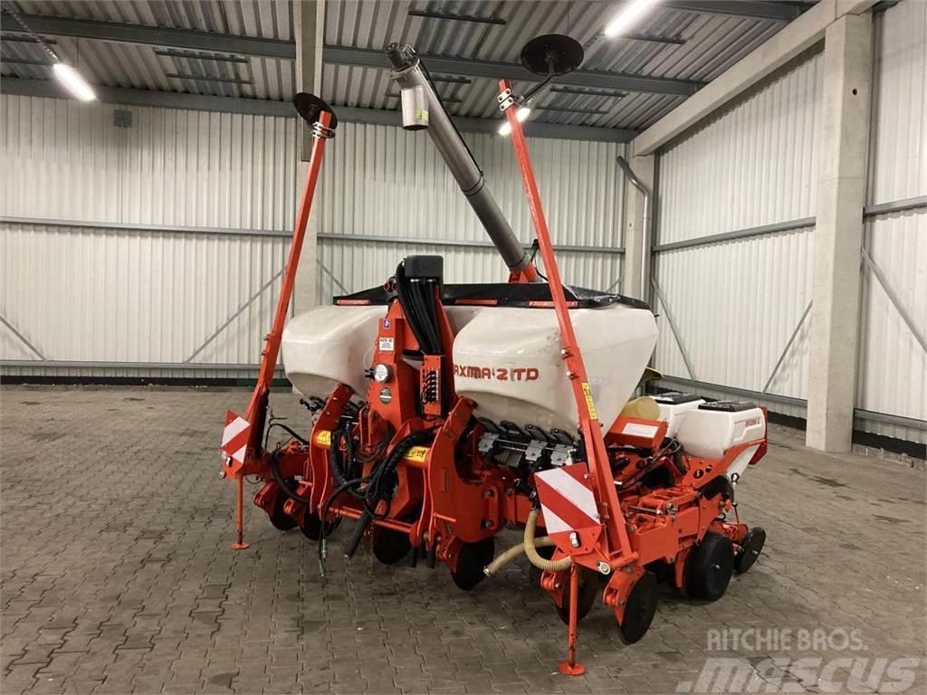 Kuhn Maxima 2 T 6 Rhg. Precision sowing machines