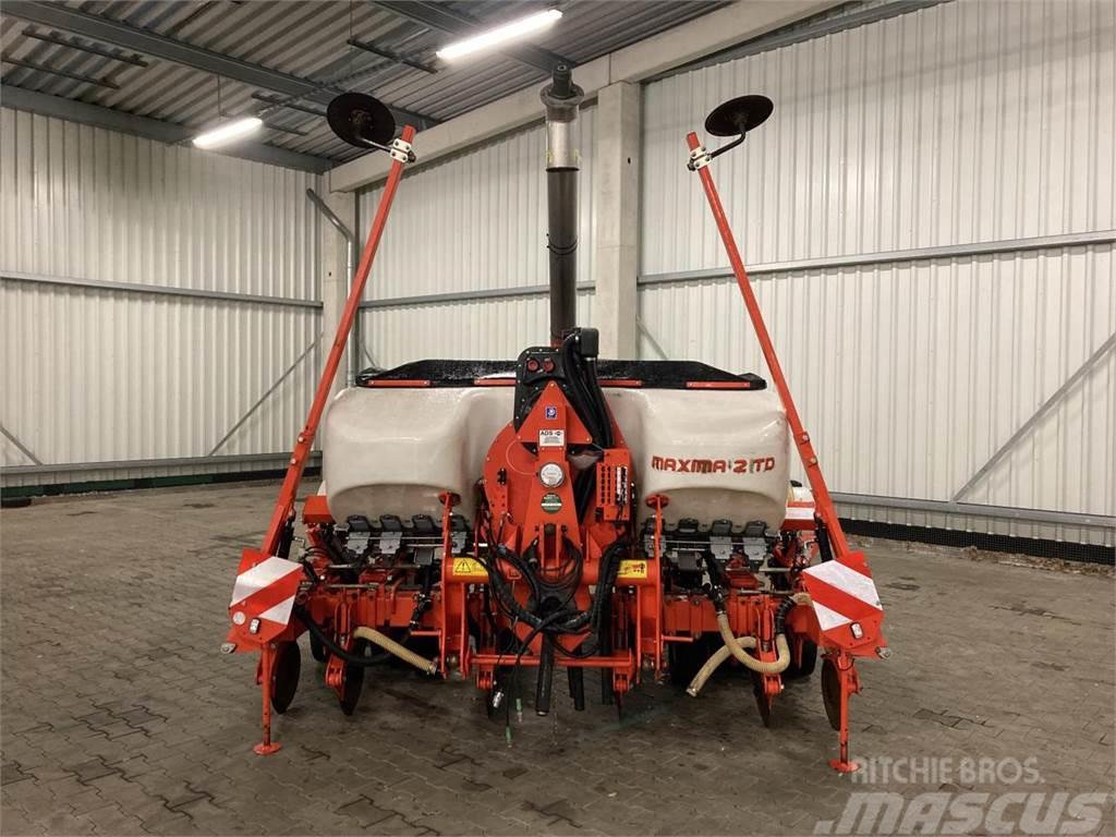Kuhn Maxima 2 T 6 Rhg. Precision sowing machines