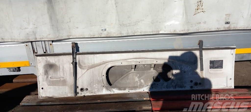 Volvo FH 16 520 8143393 front hood Cabins and interior