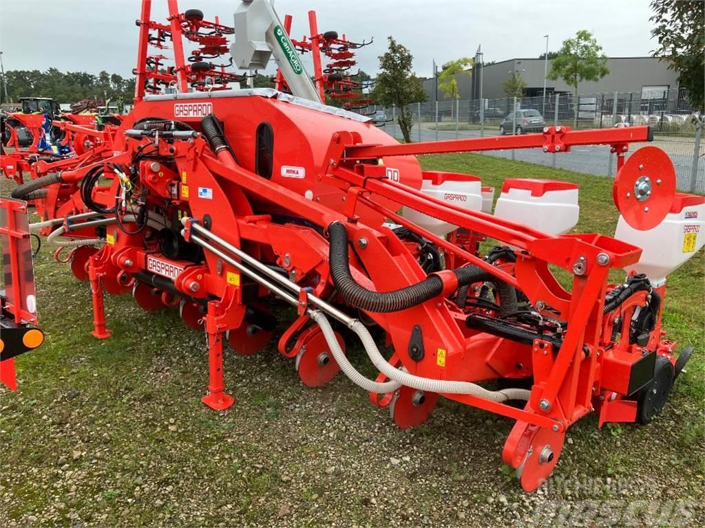 Maschio Mirka Isotronic 8-reihig mit BB-Düngerstreuer Precision sowing machines