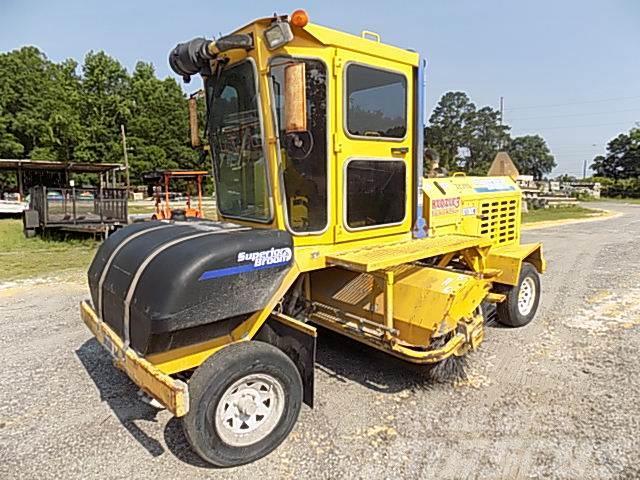 Superior Broom DT80CT Sweepers