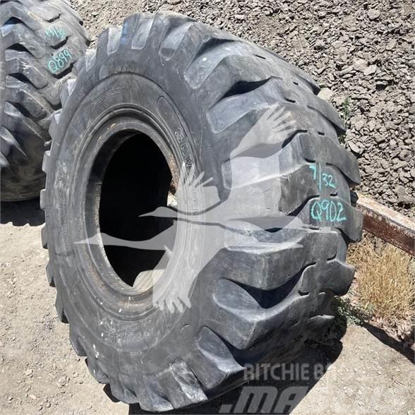 Samson 23.5X25 Tyres, wheels and rims