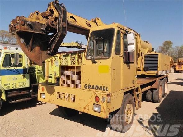 Gradall XL4100 Wheeled excavators