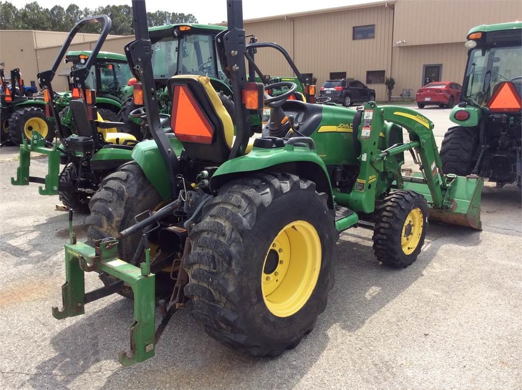 John Deere 3120 Compact tractors