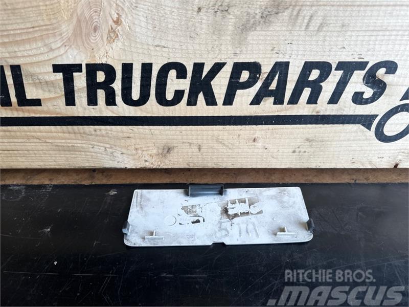 Scania  COVER, HEADLAMP HOUSING LEFT 2334520 Chassis and suspension