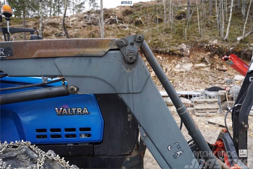 Valtra 6850 Tractors