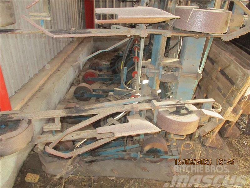 Stanhay 12 rækker hydrauliks opklap Precision sowing machines