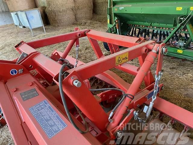 Kuhn PORTE A COURT Other agricultural machines