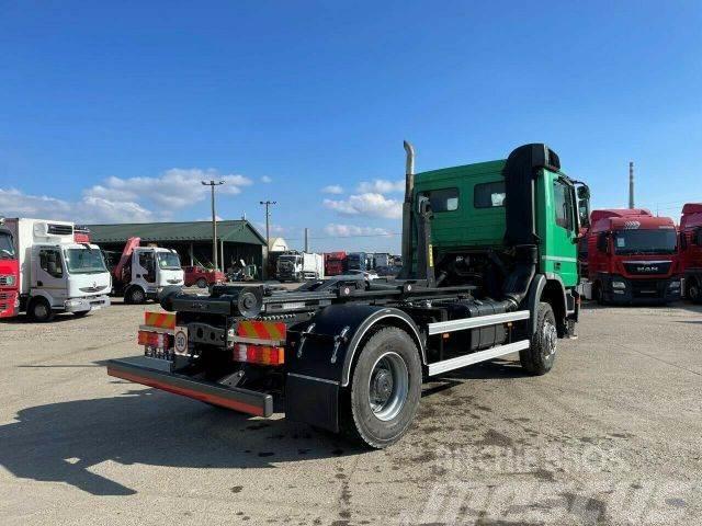 Mercedes-Benz 1832 for containers 4x4,semiautomatic vin 262 Hook lift trucks