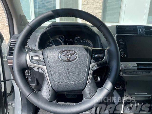 Toyota Land Cruiser 2.8 D-4D Automatik vin 055 Pick up/Dropside
