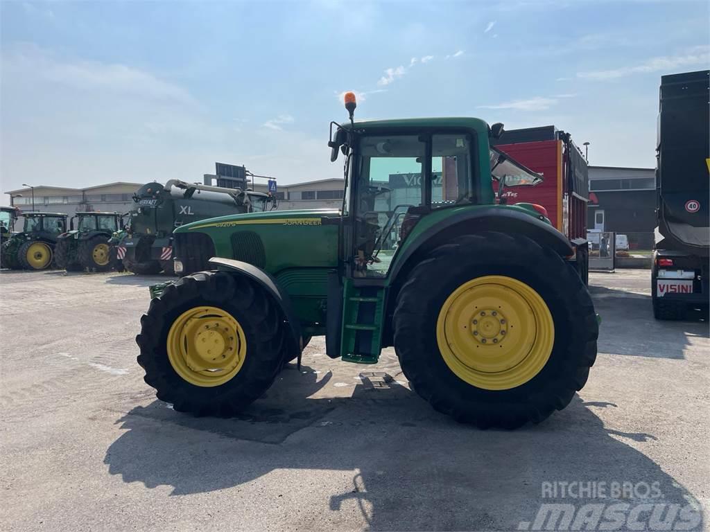 John Deere 6920 S Tractors
