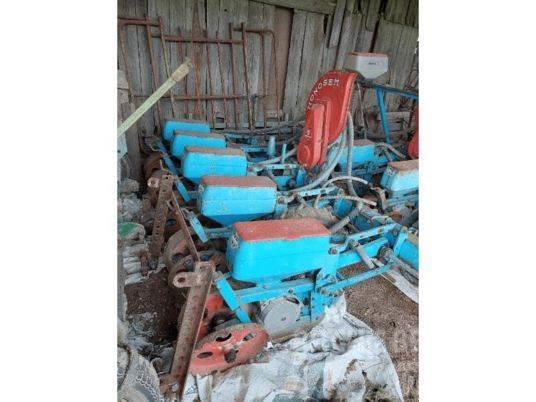 Monosem PNU Precision sowing machines