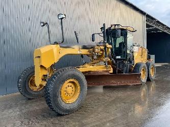 CAT 160M (140)