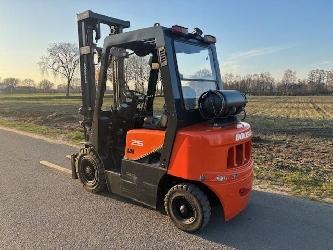 Doosan G 25 G