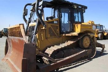 CAT D6R2