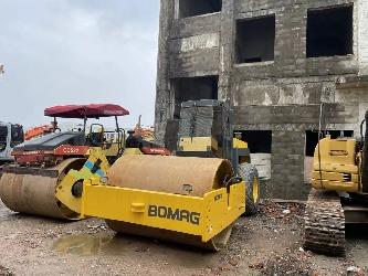Bomag BW 217