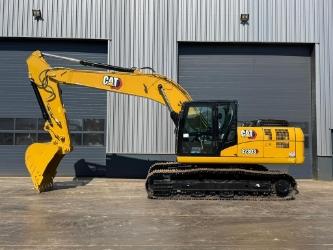 CAT 323D3