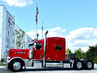 Peterbilt 389