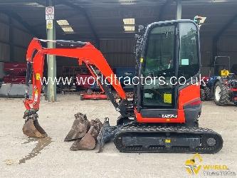 Kubota U 27-4