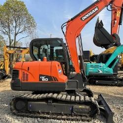 Doosan DX 60