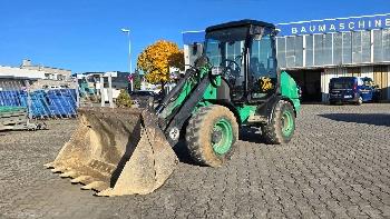 JCB 406