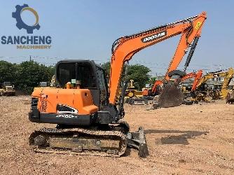 Doosan DX 60