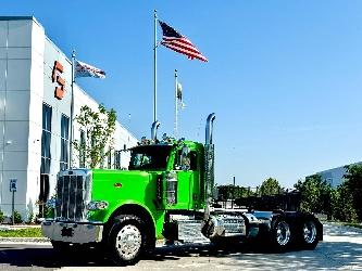 Peterbilt 389