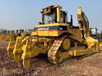 CAT D 8 R