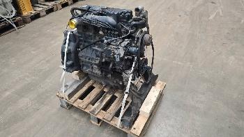 Kubota V 2403