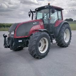 Valtra T 130