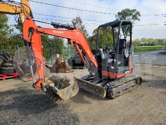 Kubota U 27-4