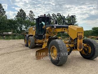 CAT 150 AWD