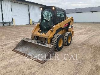 CAT 236D