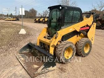 CAT 242D3 AQ+