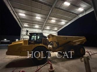 CAT 745