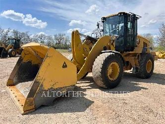 CAT 938M